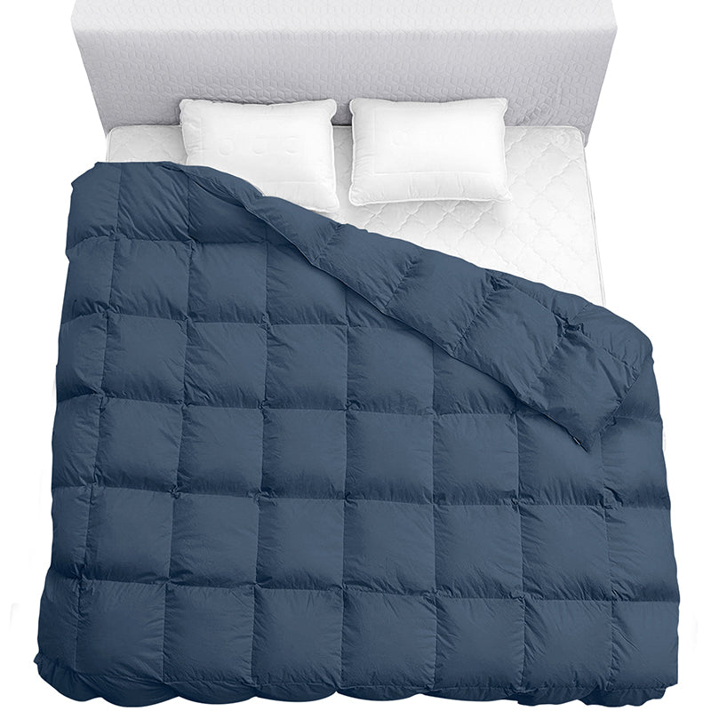 https://luxdecorcollection.com/cdn/shop/products/comforter-king-size.jpg?v=1703695460&width=1946